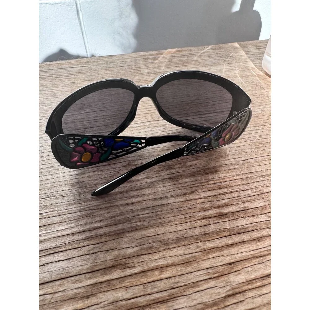 Salvatore Ferragamo Sunglasses 2158 101/87 Made in Italy 63-16-121 Floral Temple - Picture 4 of 9